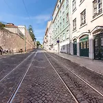 Guestready - Porta De Alfama, For Up To 6 Guests!